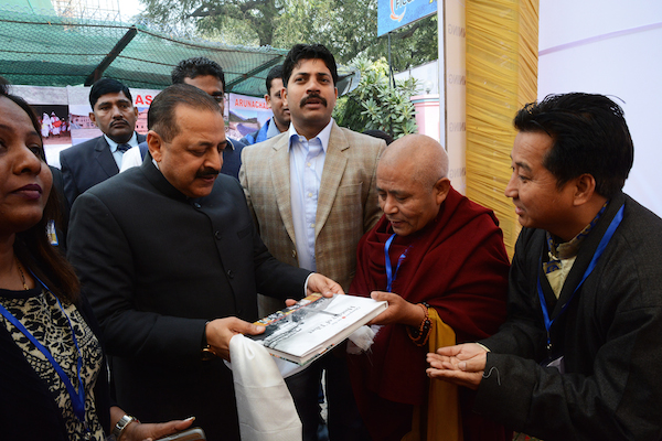 Ven. Acharya Yeshi Phuntsok, member of the Tibetan Parliament-in-exile and Mr. Tashi Phuntsok of the Tibet Museum welcoming Dr. Jitendra Singh, Union Minister of State (DoNER), to the exhibition.