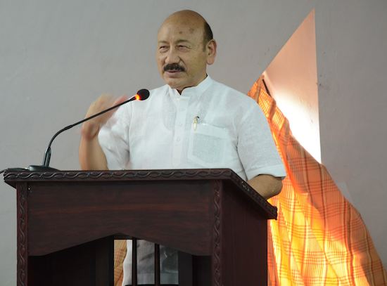 Chief guest Shri R K Khrimey, National Convenor of Core group for Tibetan Cause-India inaugurating the public discussion on Tibet, on the second day of ‘Thank you India’ program at Kozhikode, Kerala, 12 September 2016.